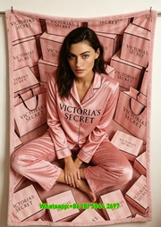 Victoria's Secret Pink Luxury Flannel Fleece Throw Blanket V159